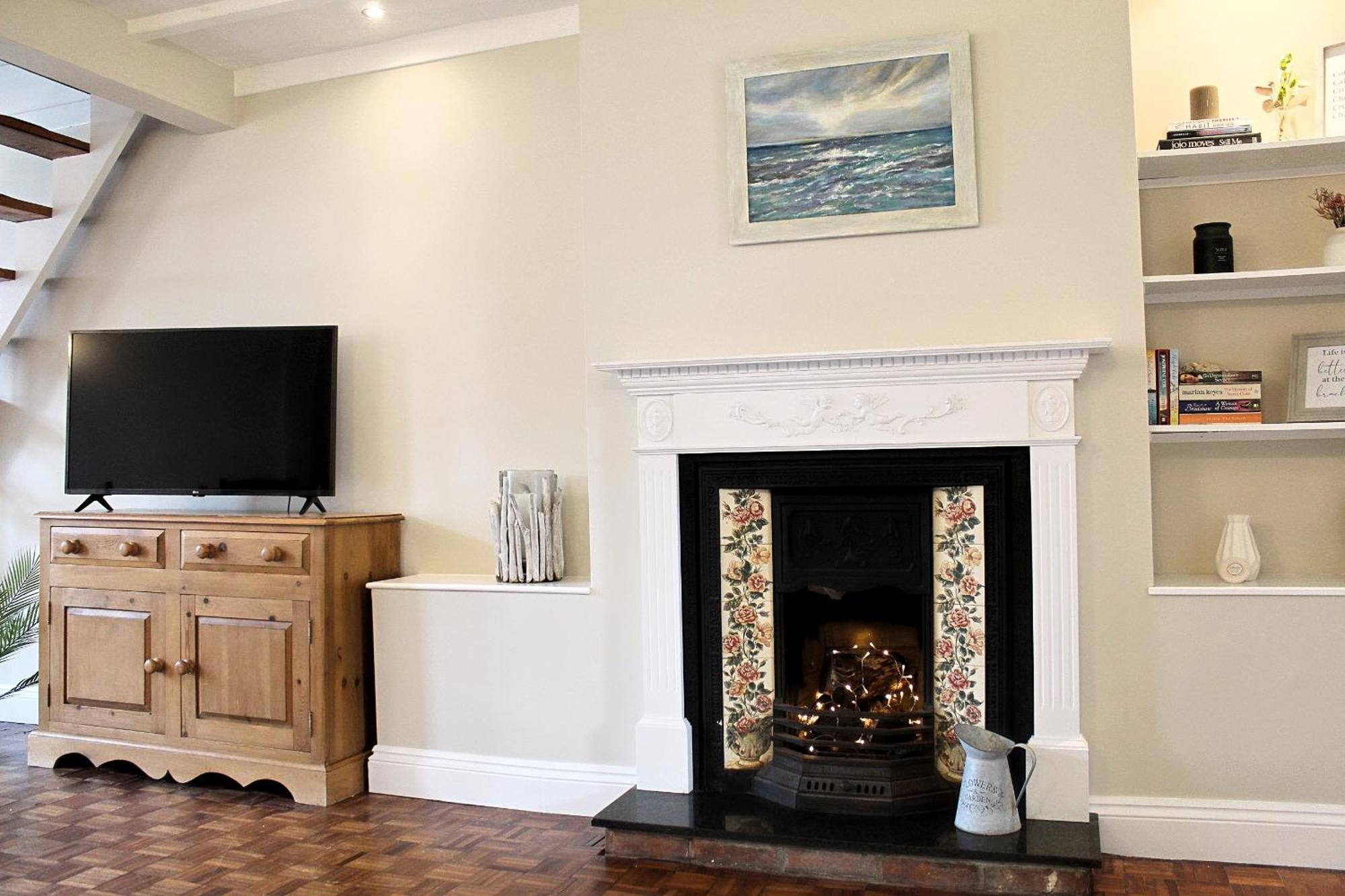 Cosy Cottage In Mersea - Walking Distance To Beach And Town ウェスト・マーシー エクステリア 写真